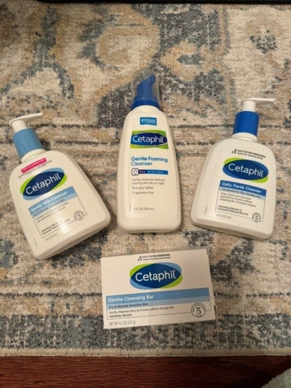 CETAPHIL CLEANSER BUNDLE  = SOAP
